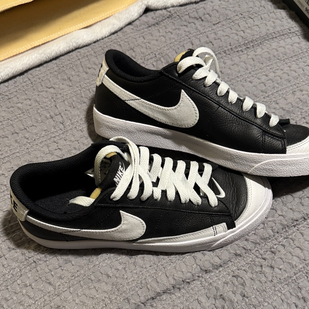 Custom Nike Blazer Low ‘77